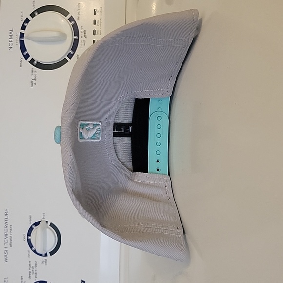 New Era Los Angeles Lakers snap back - Picture 4 of 7